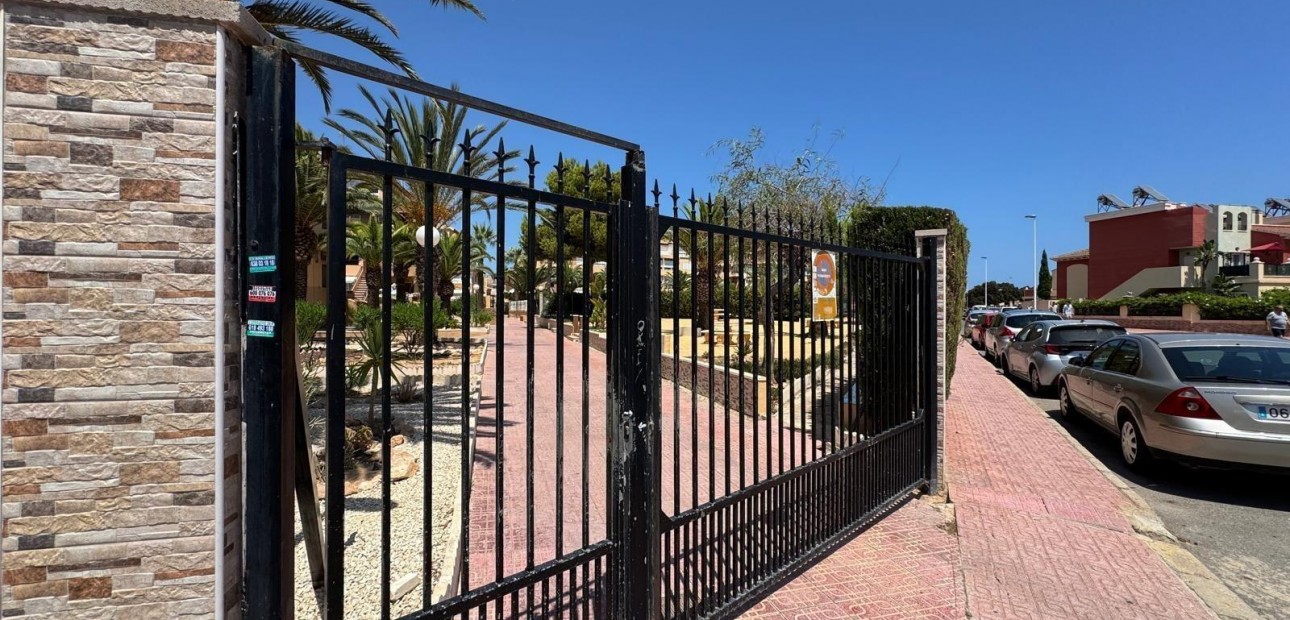 Venta - Studio -
Torrevieja - torrevieja