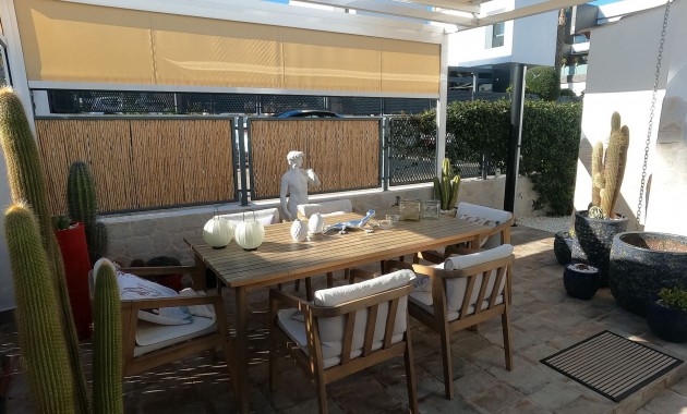 Sale - Detached Villa -
Algorfa - La Finca Golf Resort