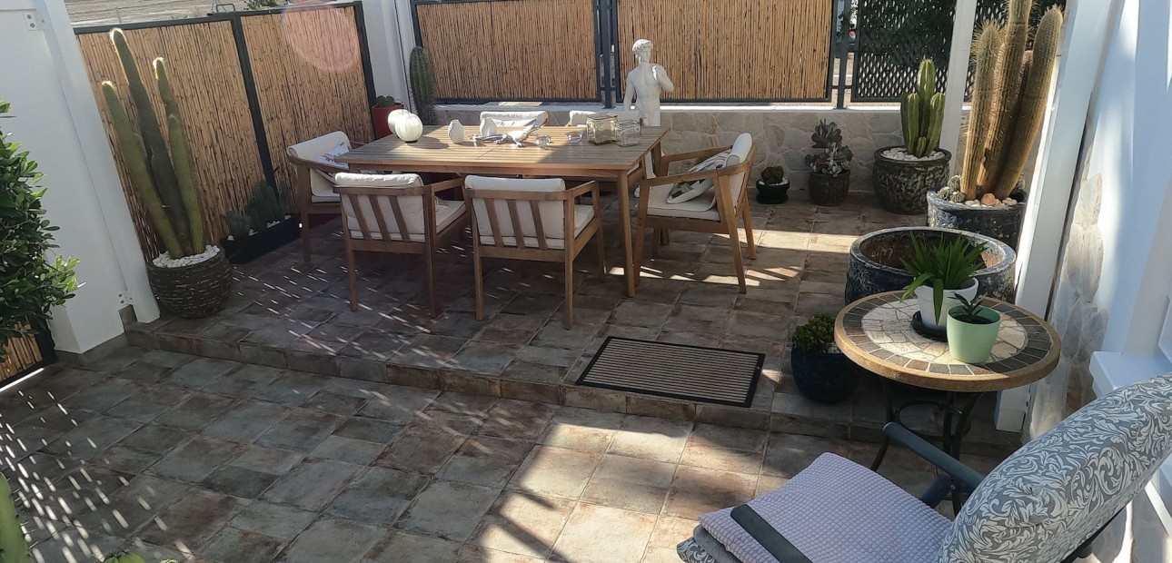 Sale - Detached Villa -
Algorfa - La Finca Golf Resort