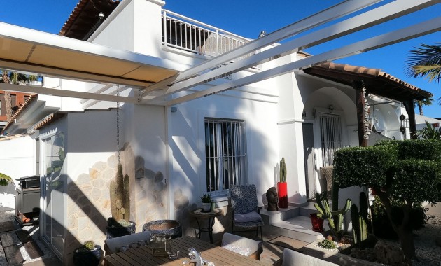 Sale - Detached Villa -
Algorfa - La Finca Golf Resort