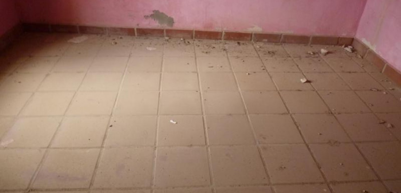 Herverkoop - Country House -
Orihuela - Desamparados-Hurchillo-Torremendo