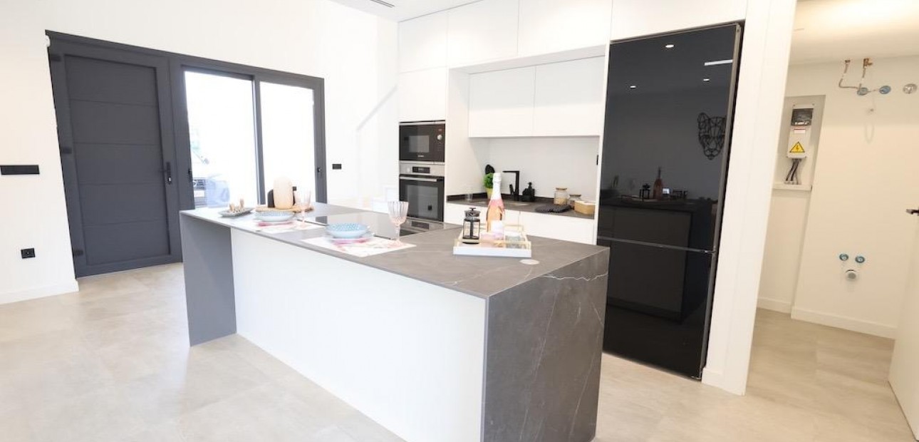 Herverkoop - Villa -
Los Alcázares - Santa Rosalía