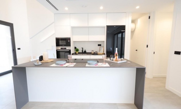 Herverkoop - Villa -
Los Alcázares - Santa Rosalía