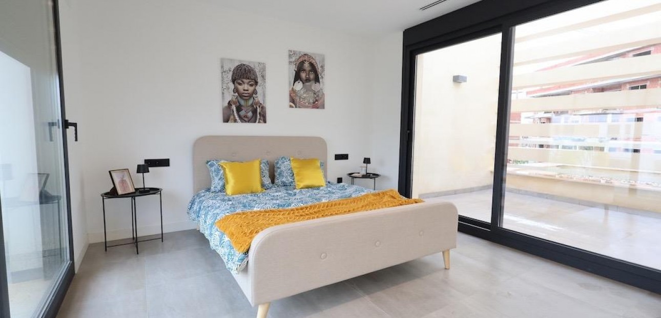 Herverkoop - Villa -
Los Alcázares - Santa Rosalía