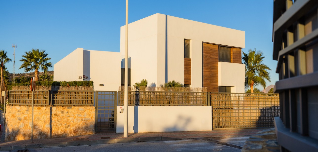 Herverkoop - Detached Villa -
Algorfa - La Finca Golf Resort