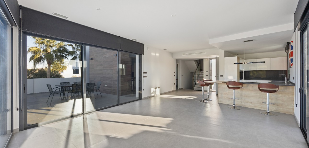 Herverkoop - Detached Villa -
Algorfa - La Finca Golf Resort