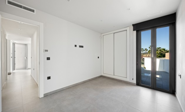 Herverkoop - Detached Villa -
Algorfa - La Finca Golf Resort