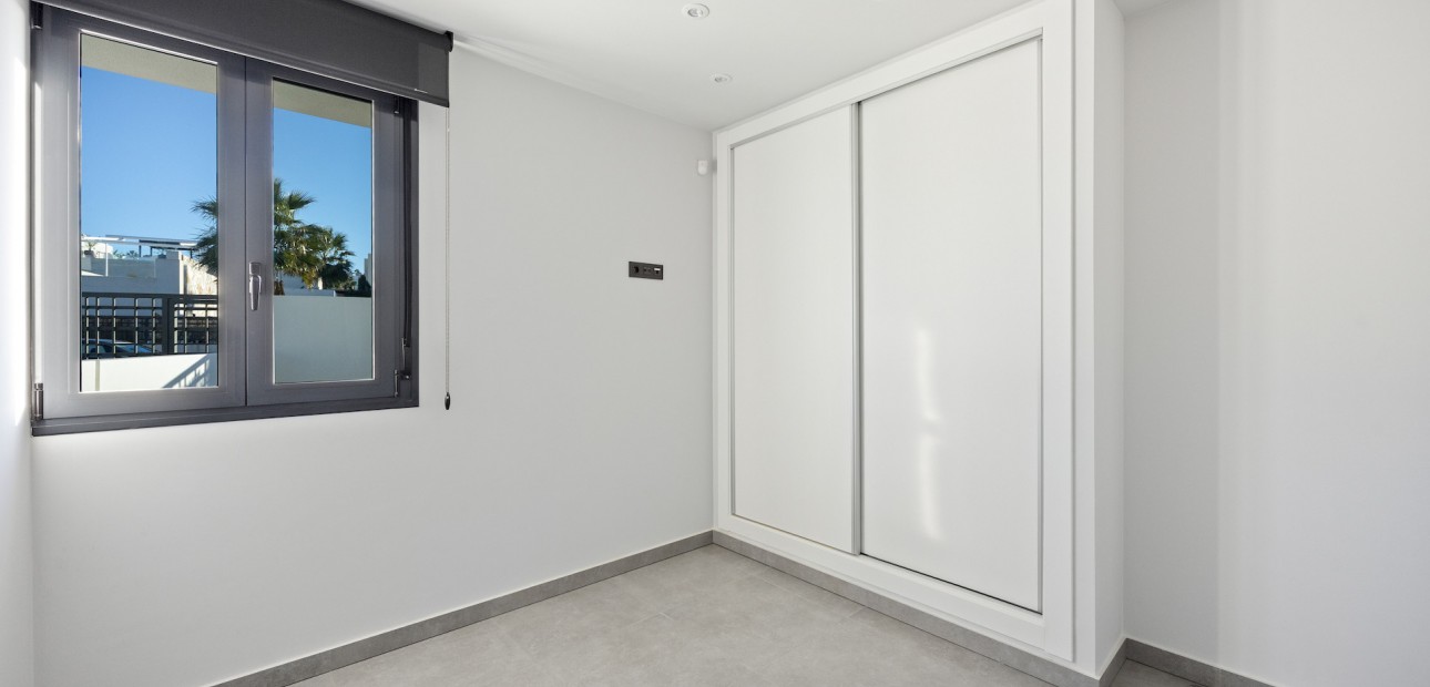 Herverkoop - Detached Villa -
Algorfa - La Finca Golf Resort