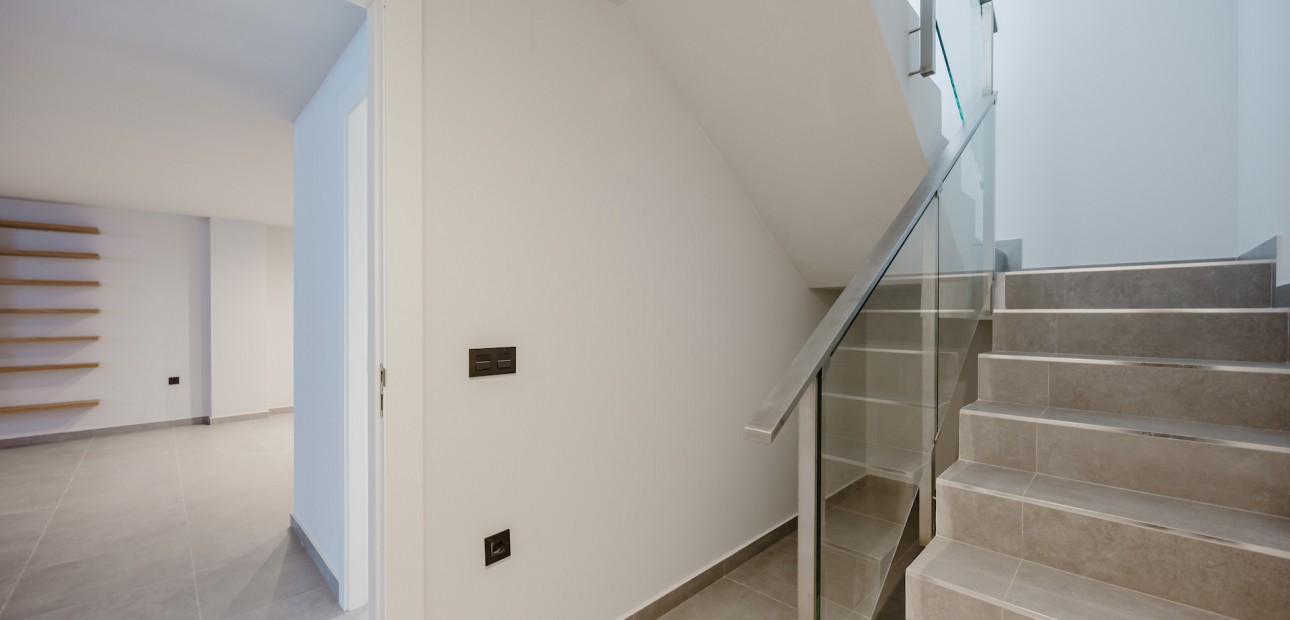 Herverkoop - Detached Villa -
Algorfa - La Finca Golf Resort