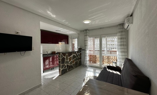 Herverkoop - Appartement / flat -
Torrevieja - torrevieja