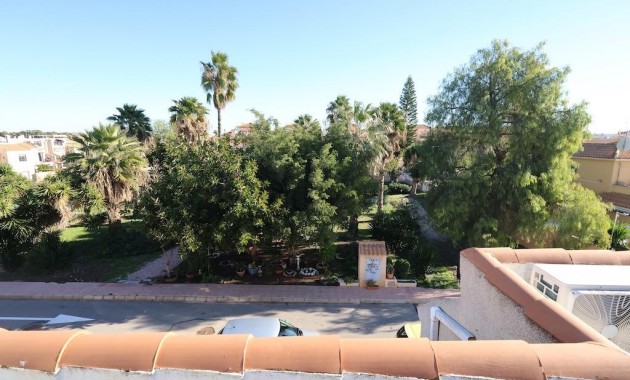 Herverkoop - Bungalow -
Torrevieja - Paraje natural