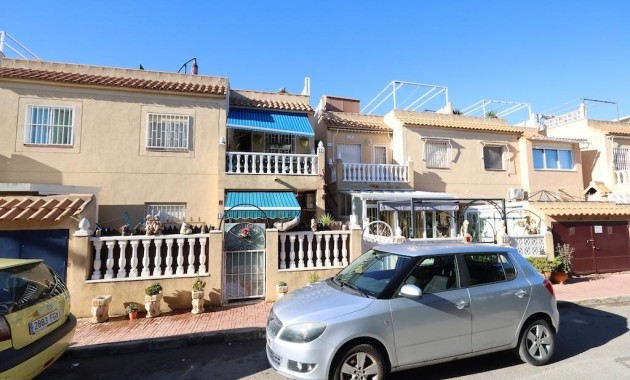 Herverkoop - Bungalow -
Torrevieja - Paraje natural