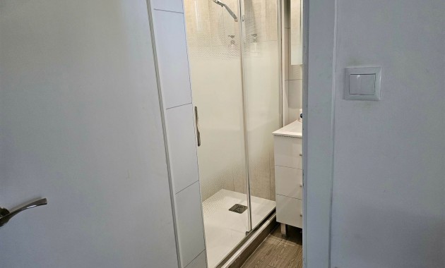 Herverkoop - Detached Villa -
La Marina