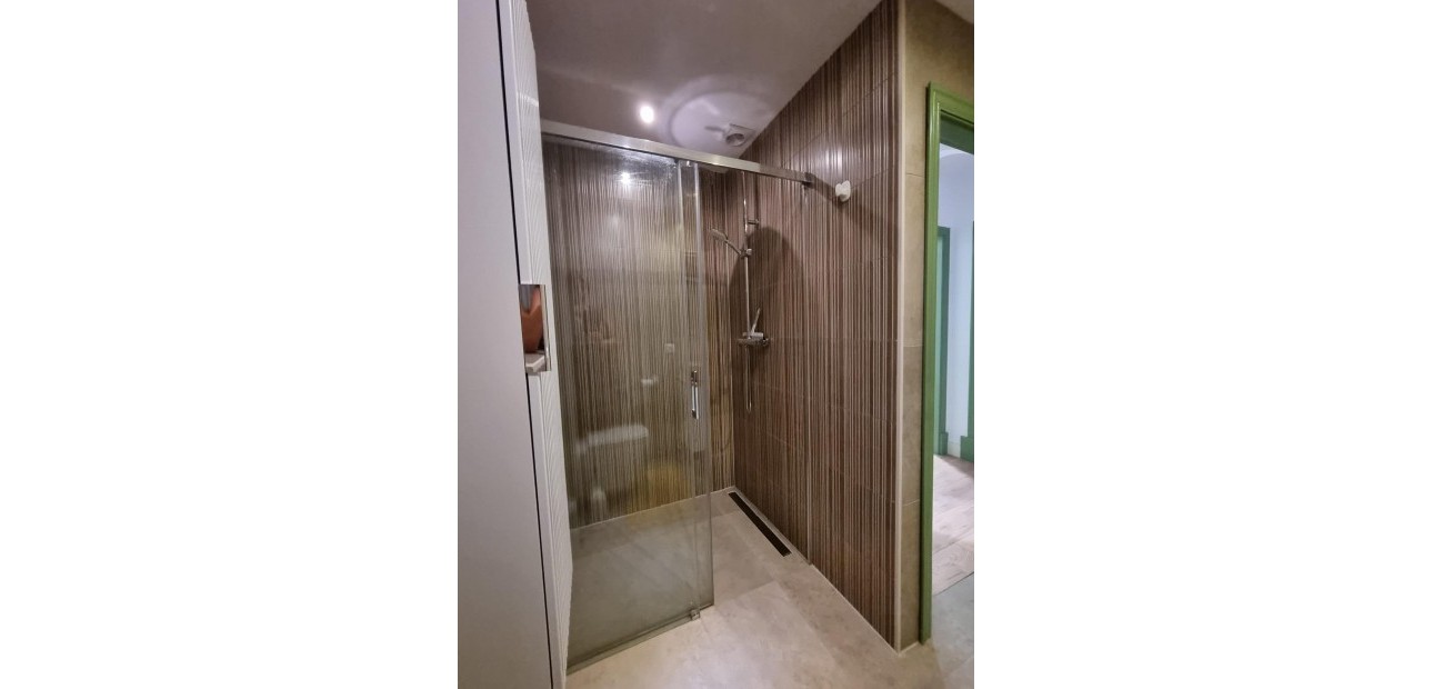 Sale - Terraced house -
Orihuela Costa - Villamartin