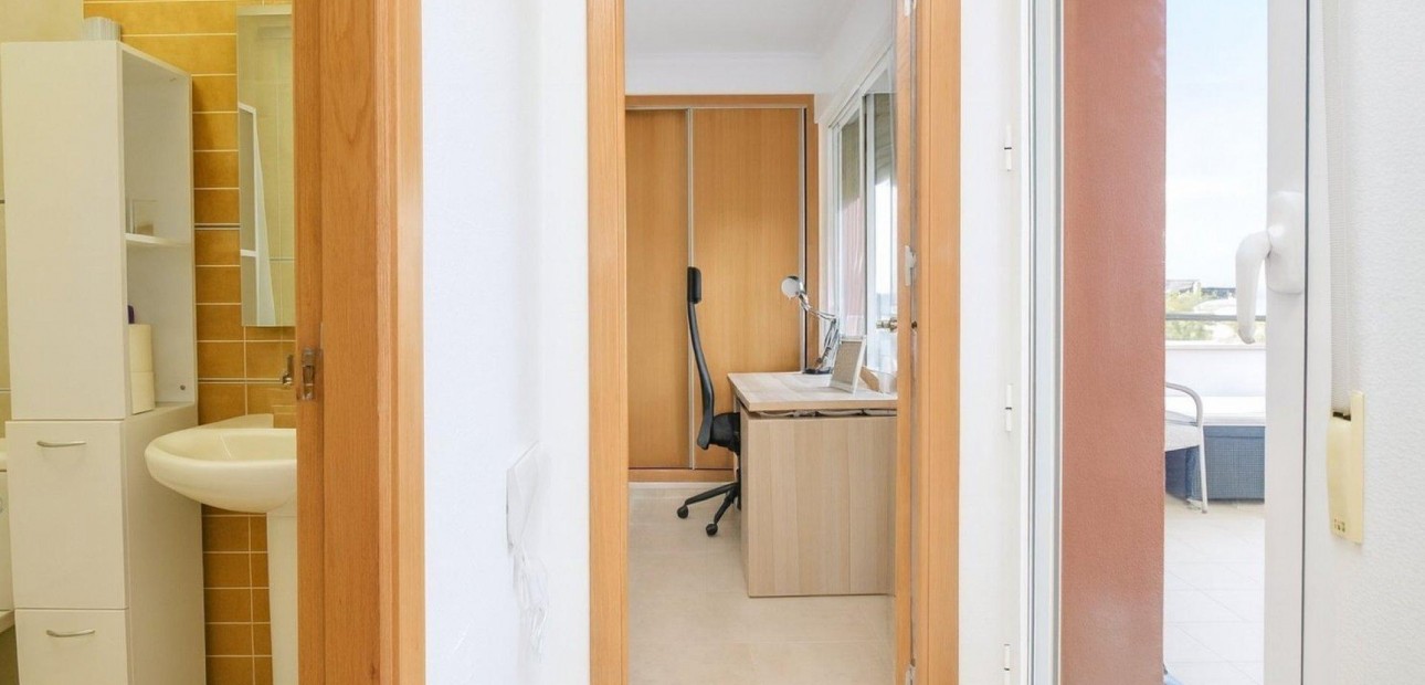 Venta - Terraced house -
Algorfa - Comunidad valenciana