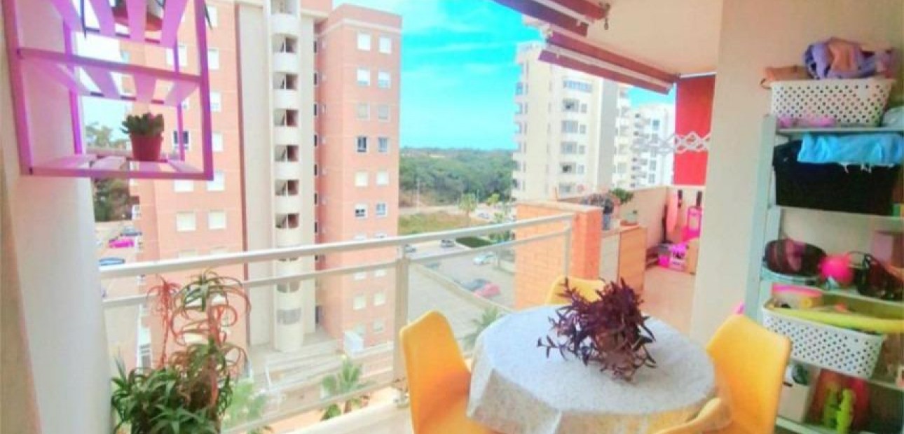 Venta - Apartamento / piso -
Guardamar del Segura - PUERTO