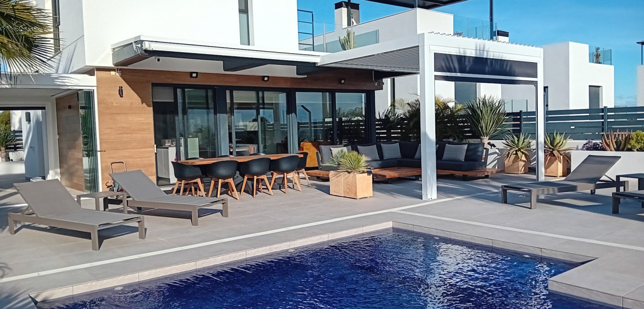 Venta - Detached Villa -
Algorfa - La Finca Golf Resort