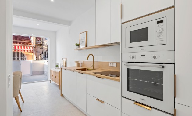 Sale - Townhouse -
Torrevieja - El Chaparral