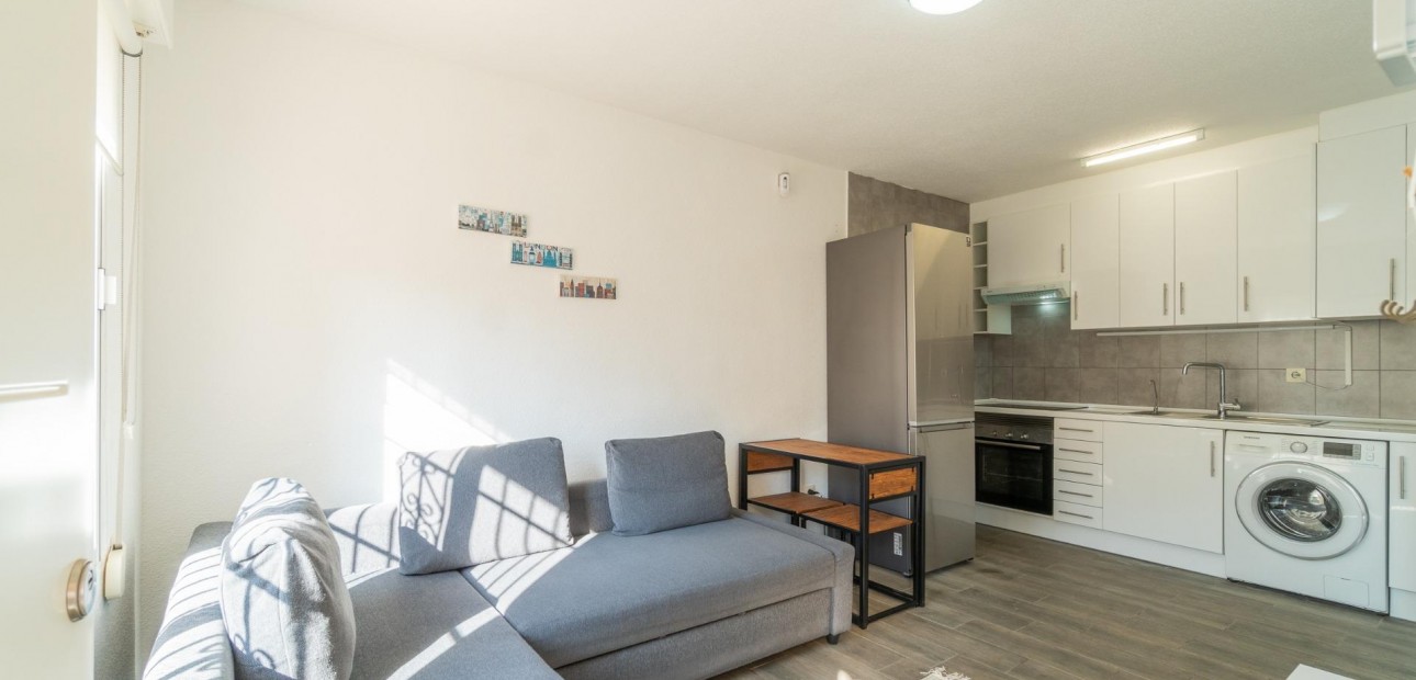 Venta - Bungalow -
Torrevieja - Los balcones