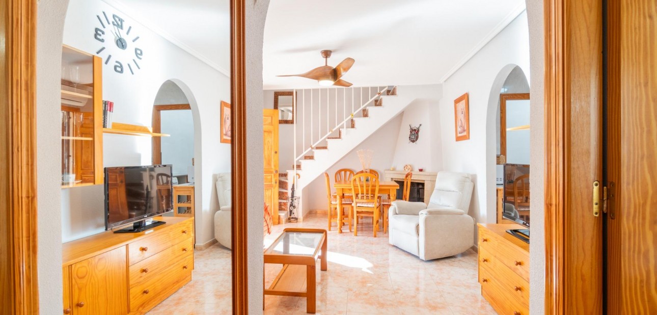 Venta - Villa -
Orihuela Costa - Playa Flamenca