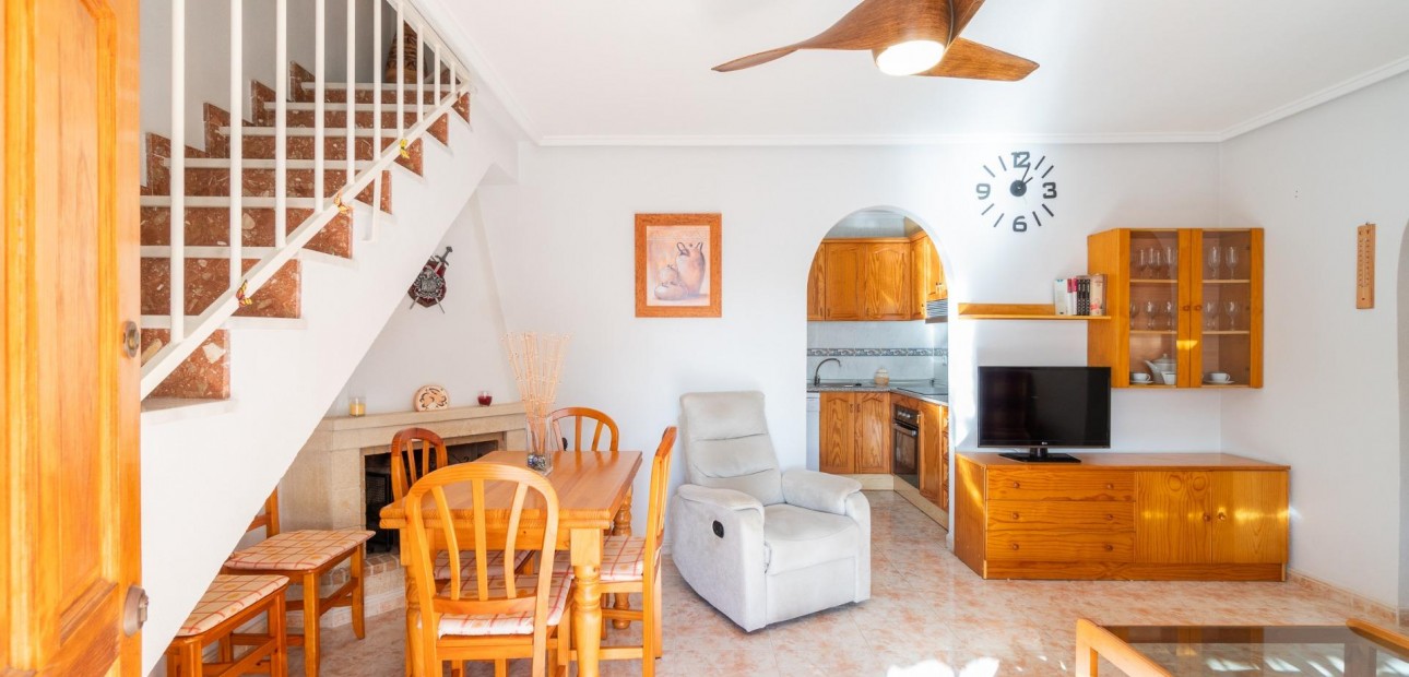 Venta - Villa -
Orihuela Costa - Playa Flamenca