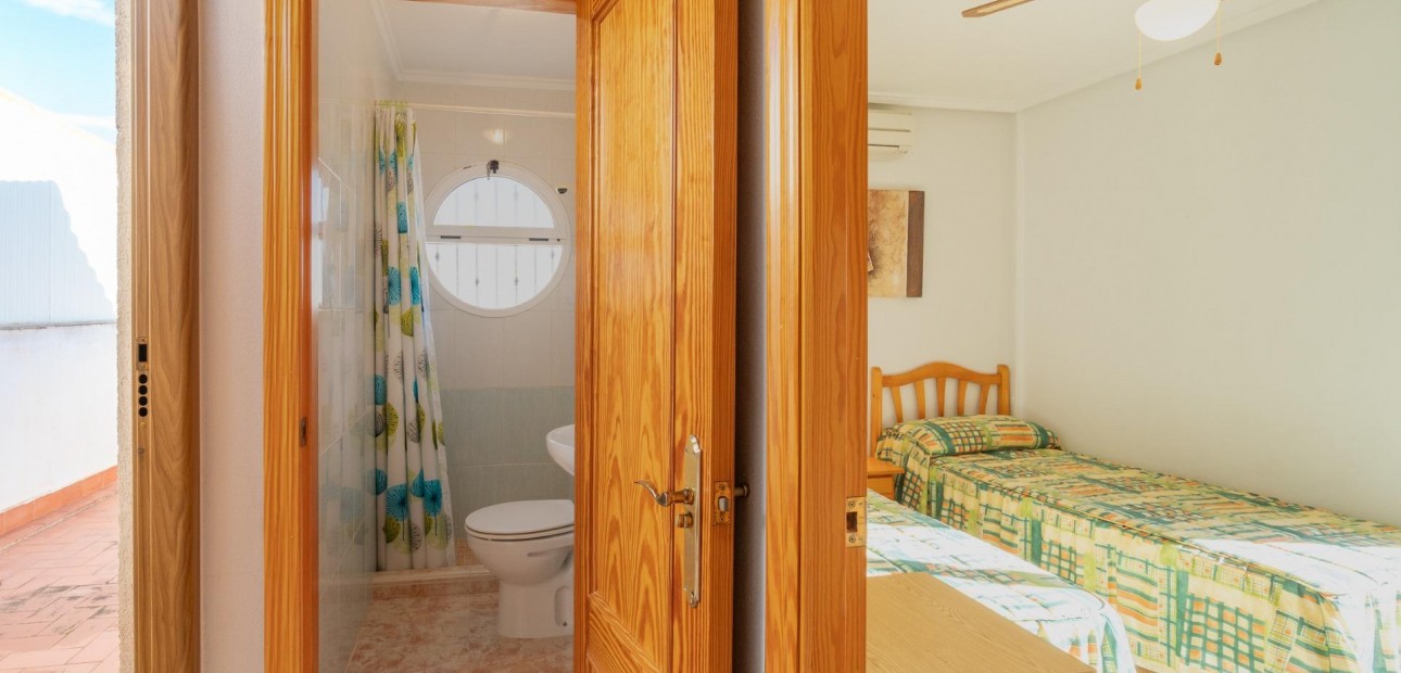 Venta - Villa -
Orihuela Costa - Playa Flamenca