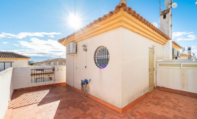 Venta - Villa -
Orihuela Costa - Playa Flamenca