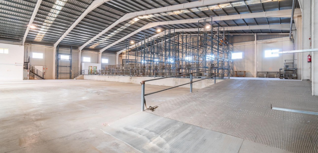 Long time Rental - Industrial unit -
Pilar de la Horadada - Polígono industrial Cañada de Práez