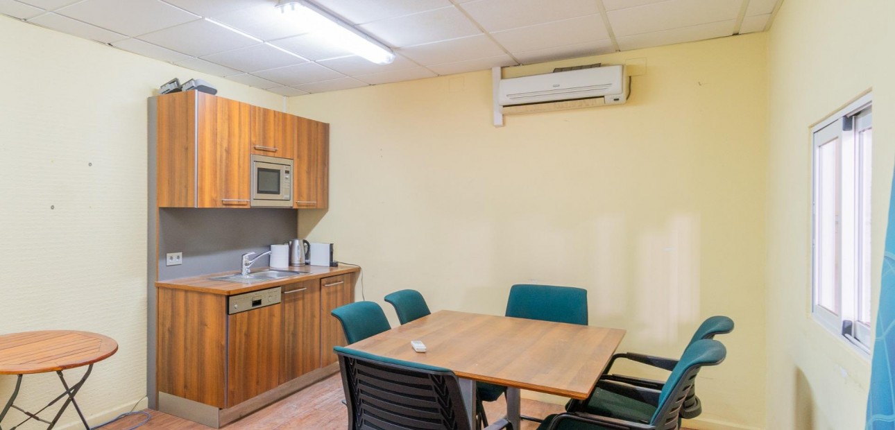 Long time Rental - Industrial unit -
Pilar de la Horadada - Polígono industrial Cañada de Práez