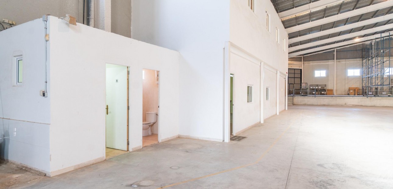 Long time Rental - Industrial unit -
Pilar de la Horadada - Polígono industrial Cañada de Práez