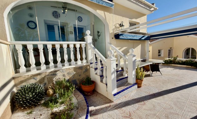 Venta - Villa -
Ciudad Quesada - La Fiesta