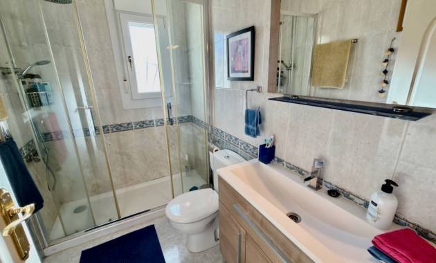 Venta - Villa -
Ciudad Quesada - La Fiesta