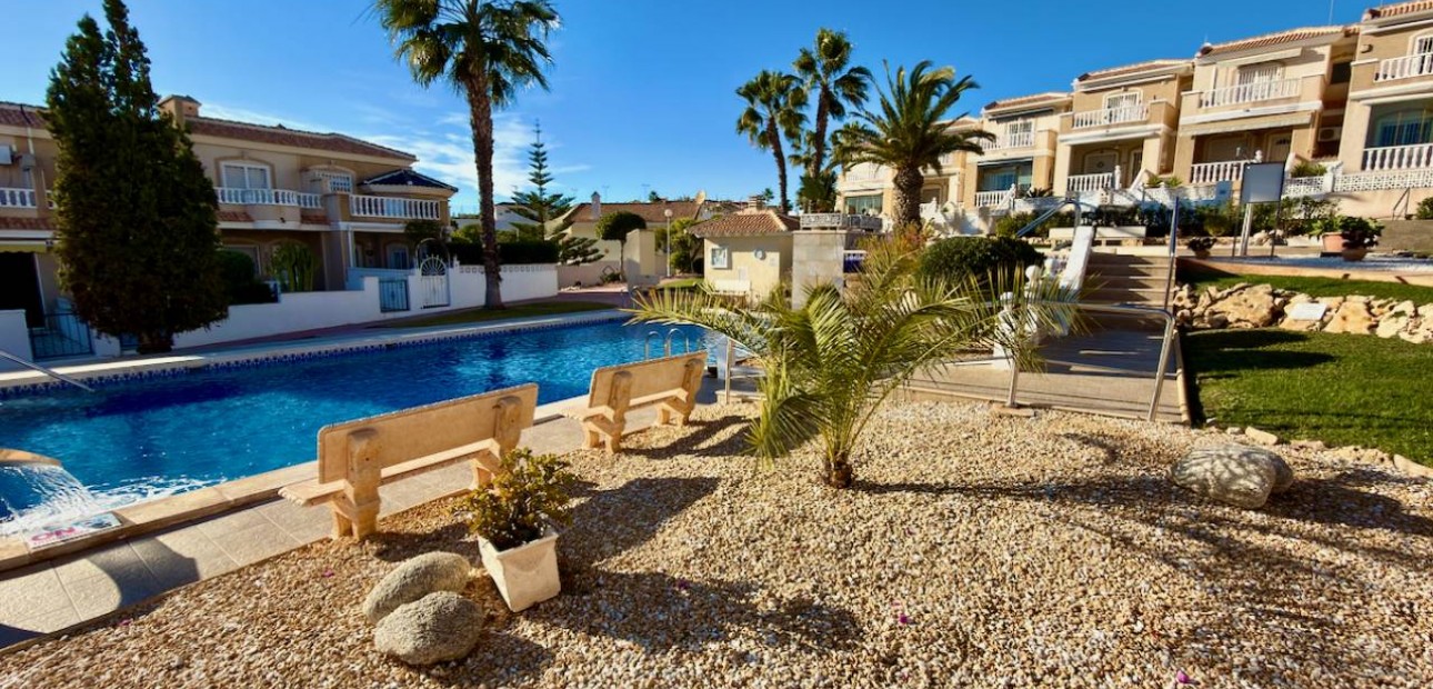 Venta - Villa -
Ciudad Quesada - La Fiesta