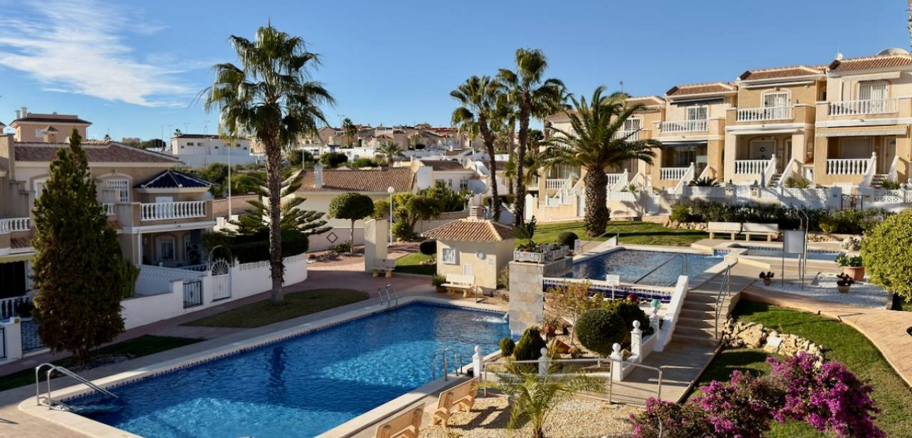 Venta - Villa -
Ciudad Quesada - La Fiesta