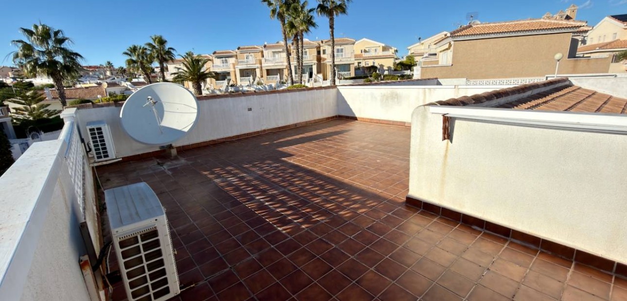 Venta - Villa -
Ciudad Quesada - La Fiesta