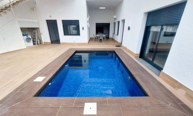 Venta - Villa -
Pilar de la Horadada - Torre de la Horadada