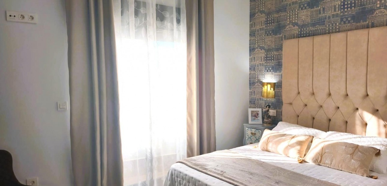 Venta - Villa -
Pilar de la Horadada - Torre de la Horadada