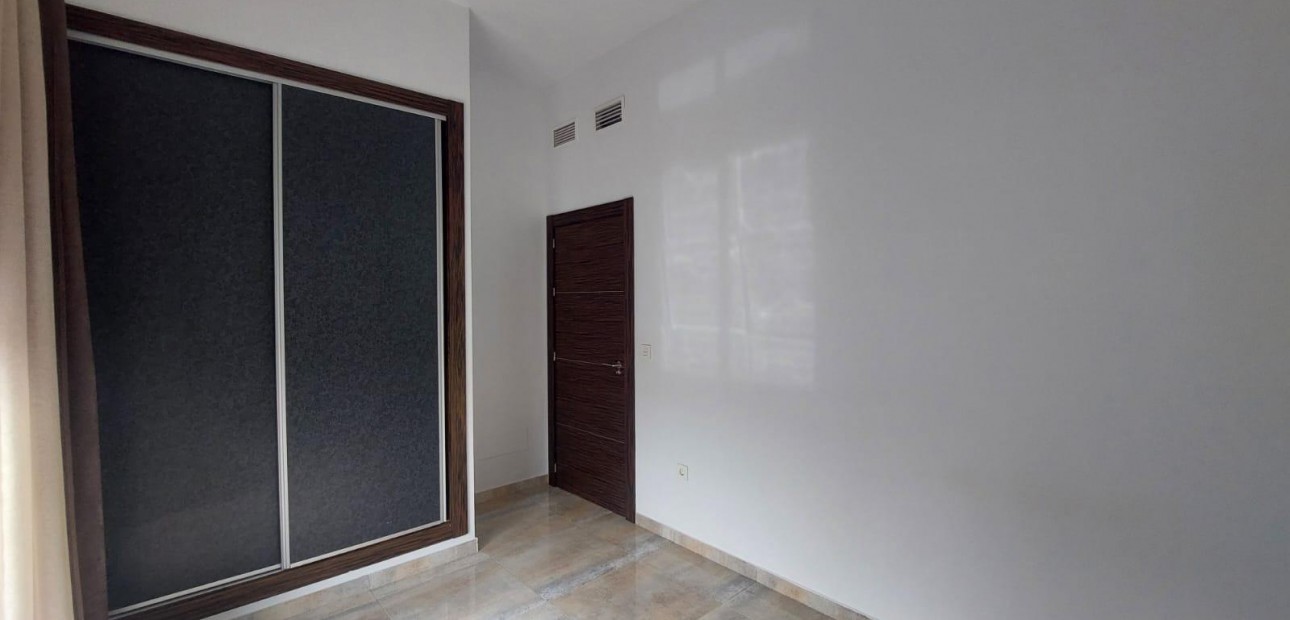 Venta - Villa -
Pilar de la Horadada - Torre de la Horadada