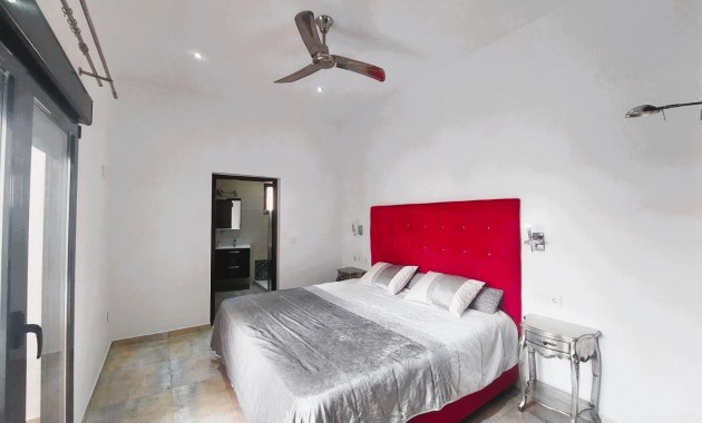 Venta - Villa -
Pilar de la Horadada - Torre de la Horadada