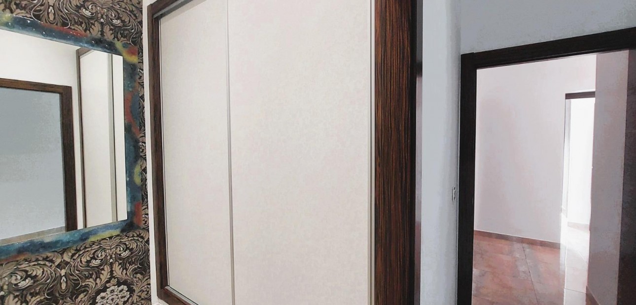 Venta - Villa -
Pilar de la Horadada - Torre de la Horadada