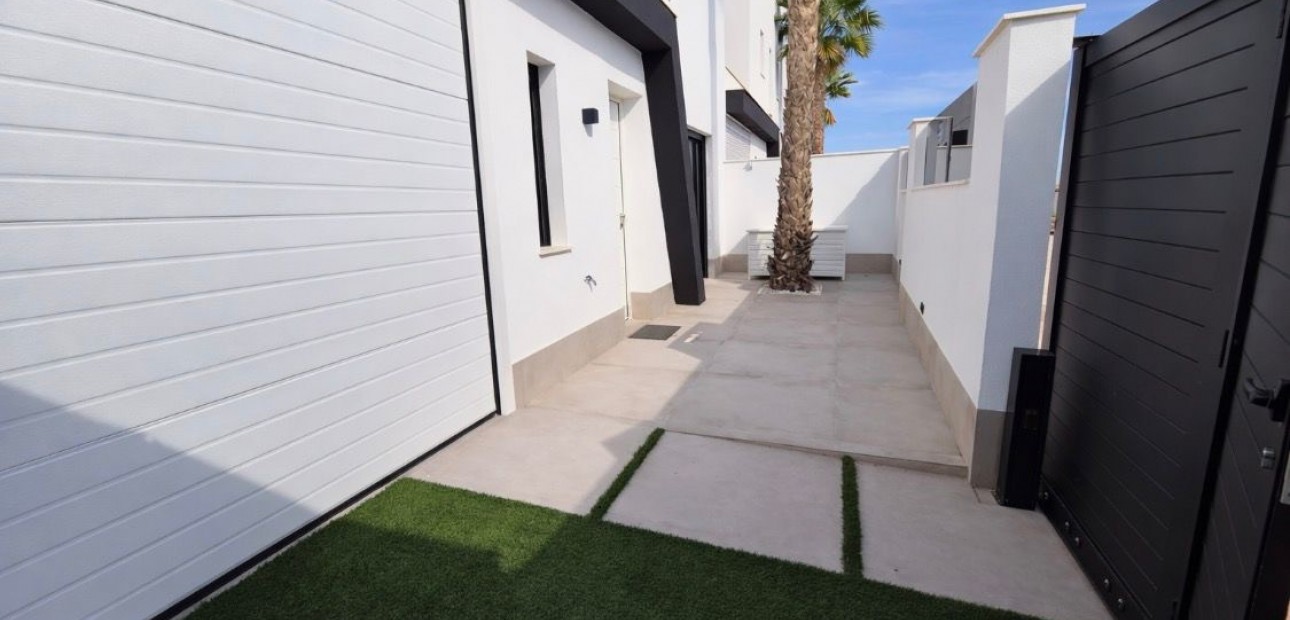 Venta - Semi Detached Villa -
Santiago de La Ribera - Santiago de La Ribera - Town