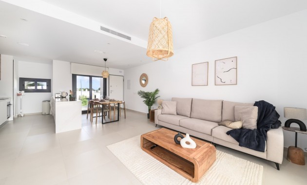 Venta - Apartamento / piso -
Pilar de la Horadada