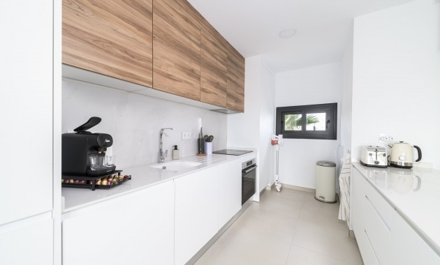 Venta - Apartamento / piso -
Pilar de la Horadada