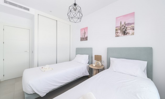 Venta - Apartamento / piso -
Pilar de la Horadada