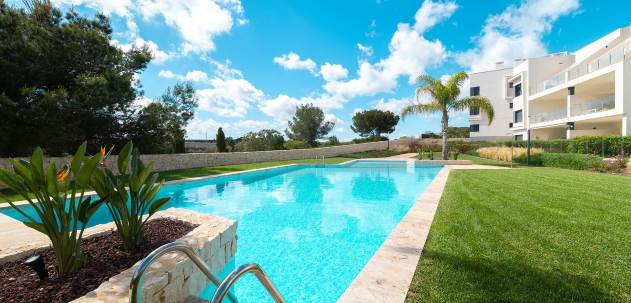 Venta - Apartamento / piso -
Pilar de la Horadada