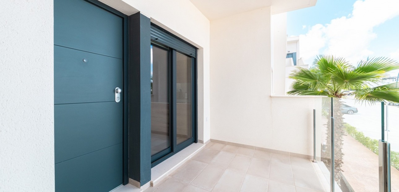 Venta - Apartamento / piso -
Pilar de la Horadada