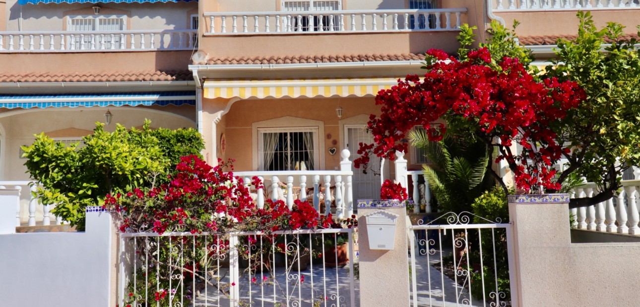 Venta - Town house -
Ciudad Quesada - Doña Pepa