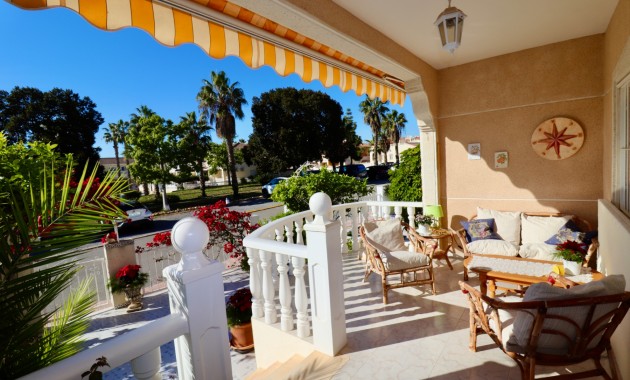 Venta - Town house -
Ciudad Quesada - Doña Pepa