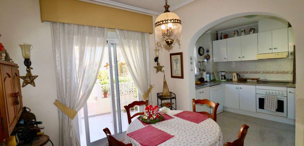 Venta - Town house -
Ciudad Quesada - Doña Pepa