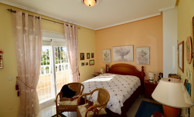 Venta - Town house -
Ciudad Quesada - Doña Pepa